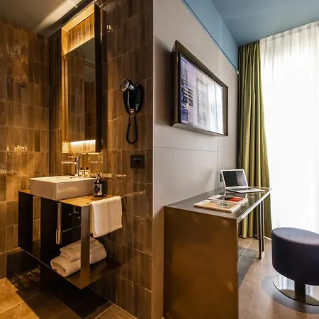 Hd8 Hotel Milán